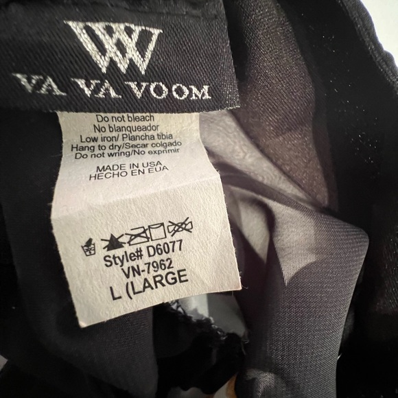 Va Va Voom sheer floral black art dress open back hi neck cape sleeve - Picture 9 of 16